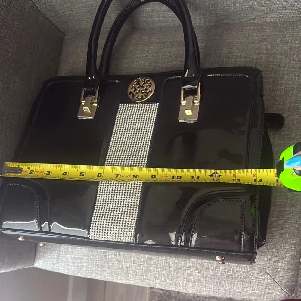 Julia & Michael Black Patent Leather Handbag with Silver Accents - Picture 4 of 6